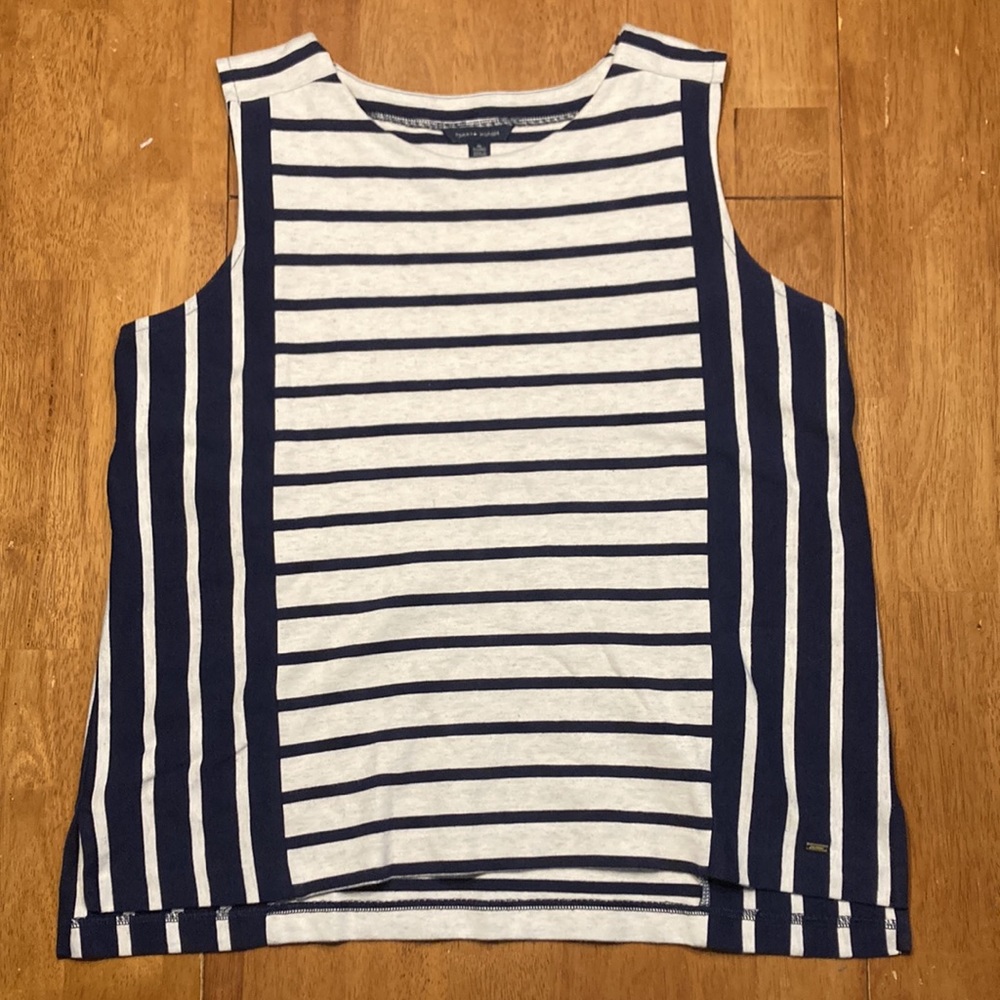 Tommy Hilfiger size XL sleeveless top
